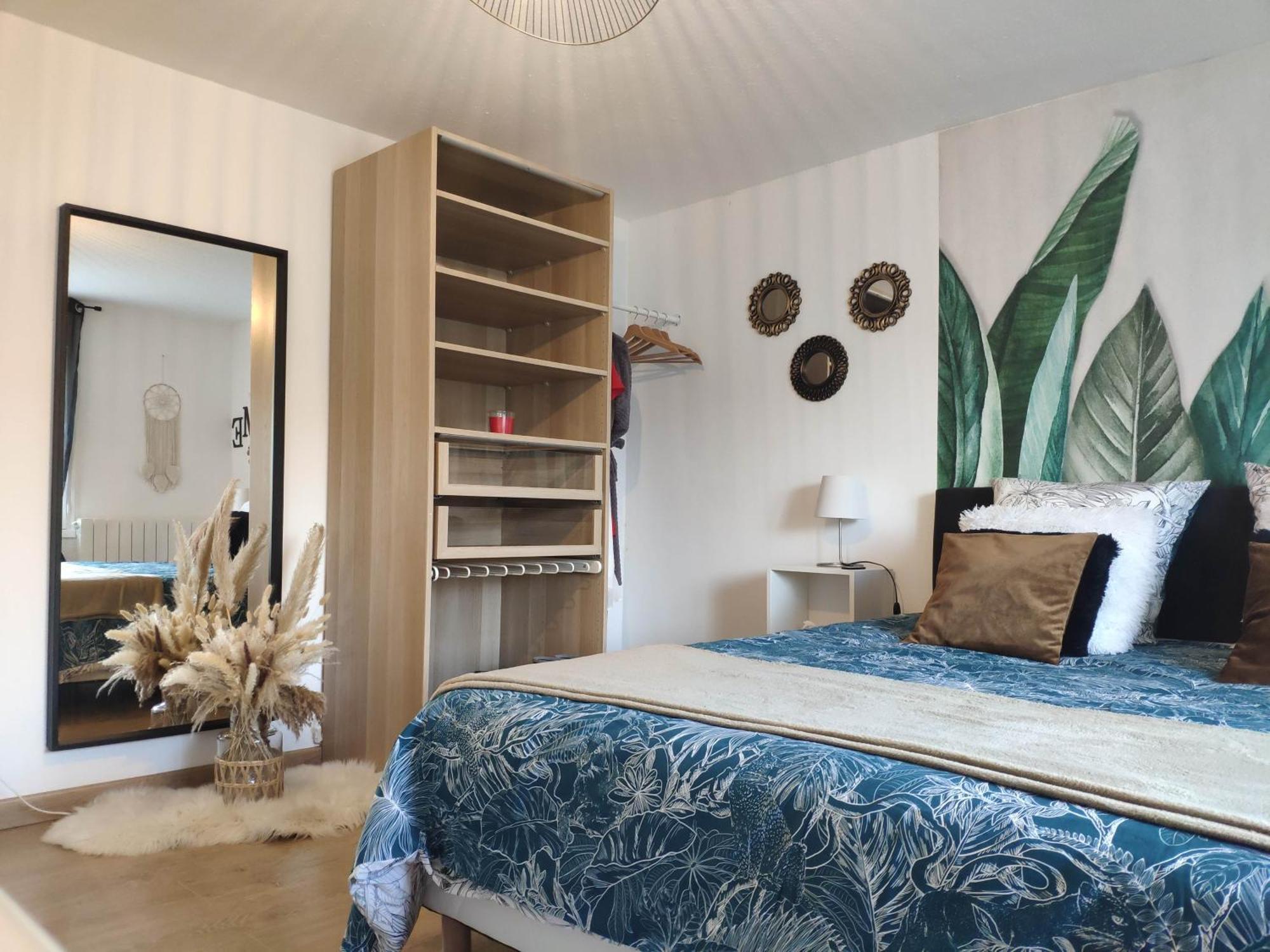 La Tourelle Suite Cosy Entre Vignoble Aixois Et Luberon Le Puy-Sainte-Réparade المظهر الخارجي الصورة