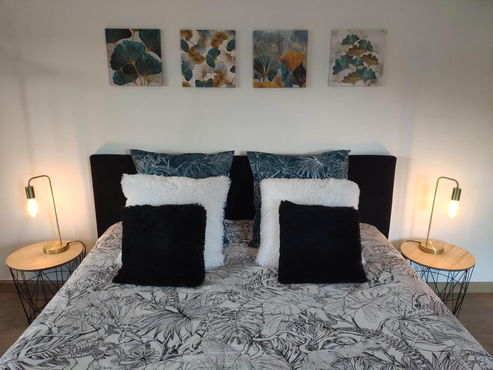 La Tourelle Suite Cosy Entre Vignoble Aixois Et Luberon Le Puy-Sainte-Réparade المظهر الخارجي الصورة