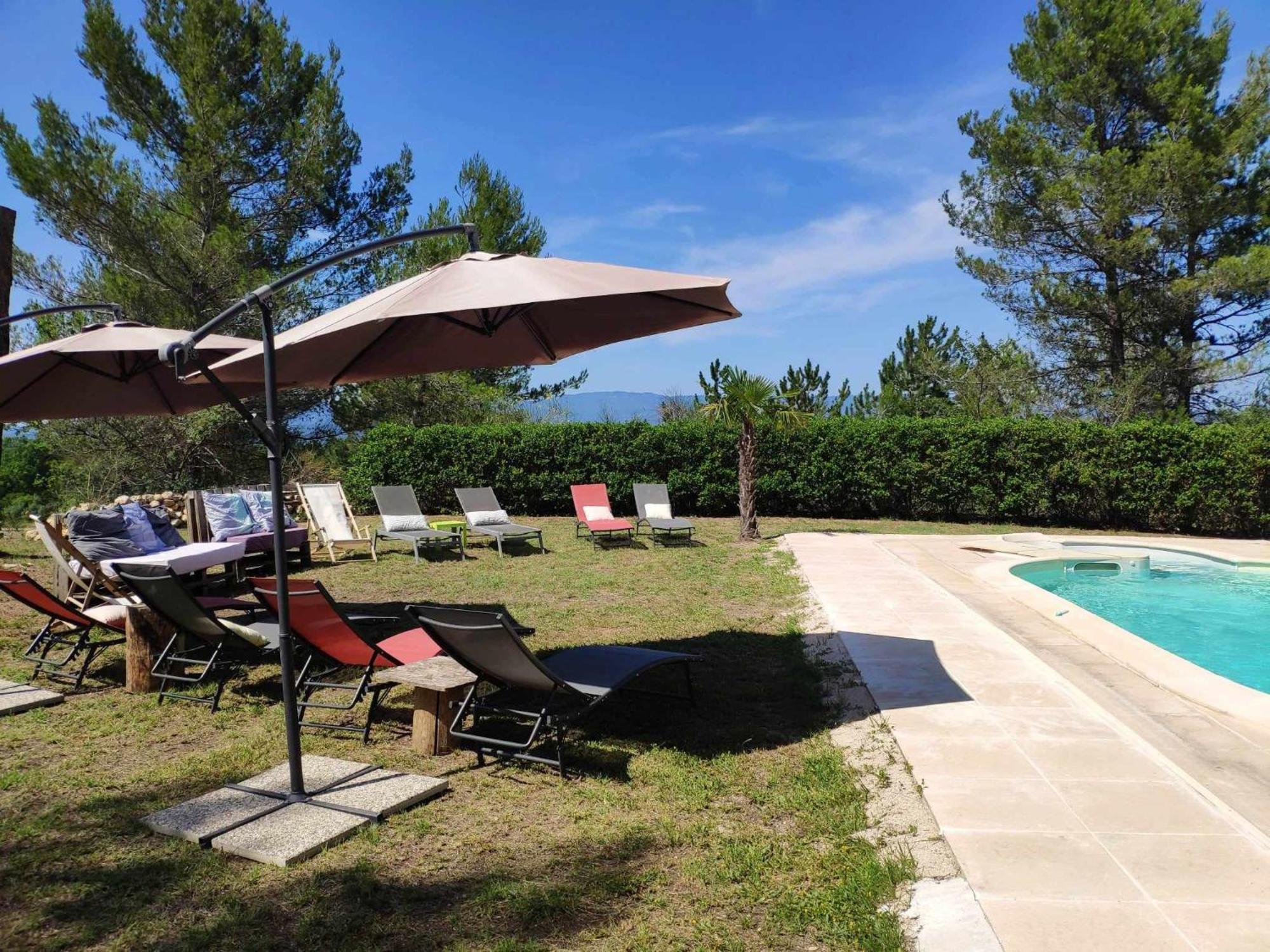 La Tourelle Suite Cosy Entre Vignoble Aixois Et Luberon Le Puy-Sainte-Réparade المظهر الخارجي الصورة